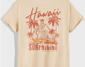 Camiseta Hawaii Skeleton Surfing - Monta las olas con estilo