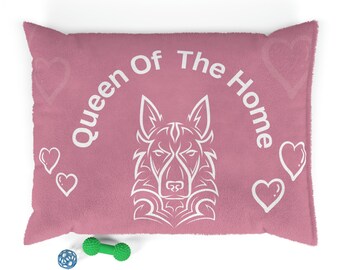 Dog Bed, Shepherd Dog Bed, Queen Of The Home Shepherd Pet Bed, Poleyster and Cotton Dog Bed, Pink and White, 28 X 18, 40 x 30, 50 x 40