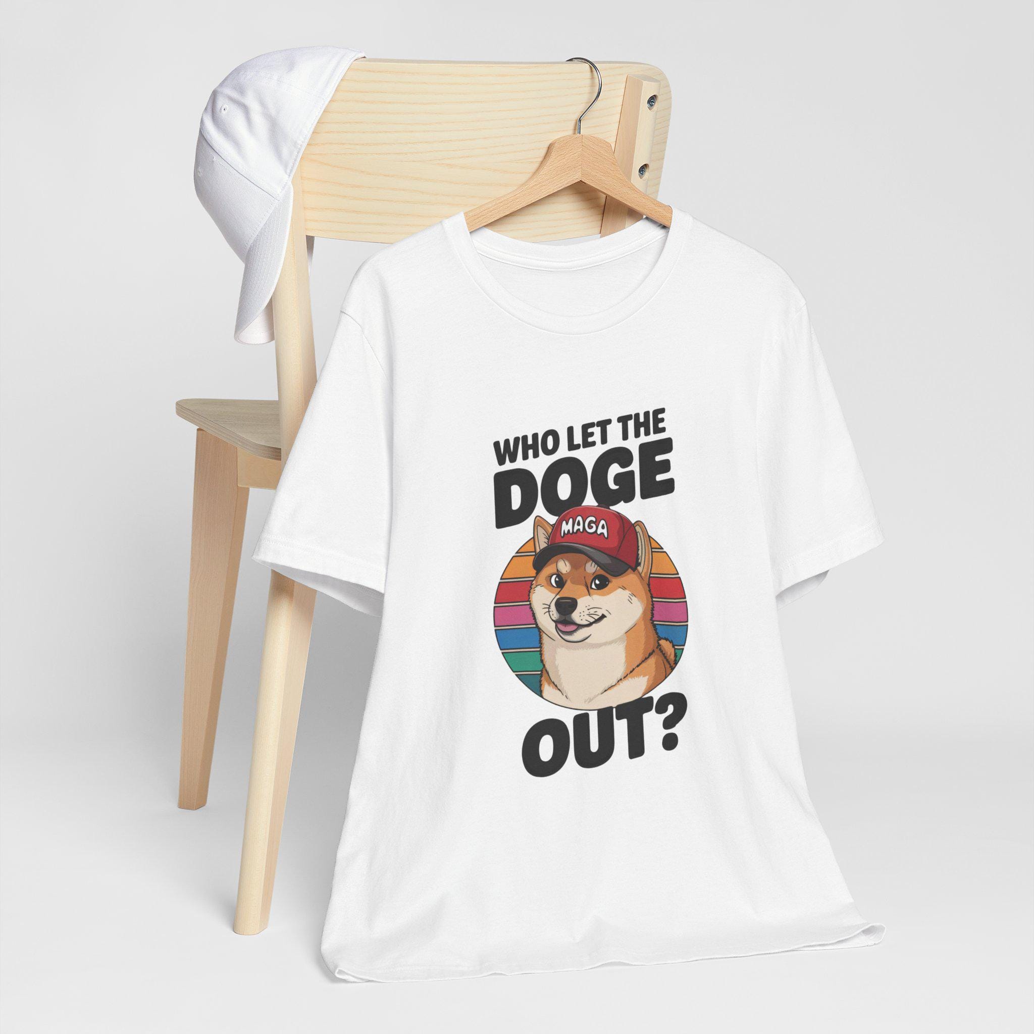 Doge をテーマにしたユニセックス T シャツ - 犬好きの方、ギフト