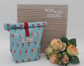 Lunchbag hellblau mit Schwimmerinnen Motiv