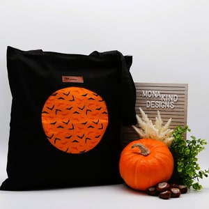Baumwolltasche schwarz/orange mit Fledermaus Motiven