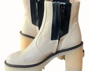 Free People MSRP 188 Womens James Chelsea Chunky Heel Boots White Size 7 / 37