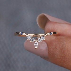 Chevron Wedding Ring Contour band Curved Wedding Diamond Band 14K Gold Chevron Ring V Shaped Moissanite Tiara Band Anniversary Gift For Her