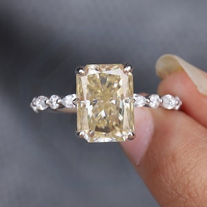 11x8MM Light Yellow Radiant Moissanite Engagement Ring Canary Yellow Moissanite Ring 10K/14K White Gold Bridal Wedding Ring Gift for her!