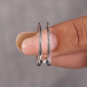 Curved Wedding Band Women
4k Gold Contour Ring
Plain Stackable Ring
Solid Gold Ring
Enhancer for Solitaire Ring
Gold Wrap Ring
14k Arch Curved Ring Enhancer
Plain Solid Gold Minimalist Contour Wedding Band