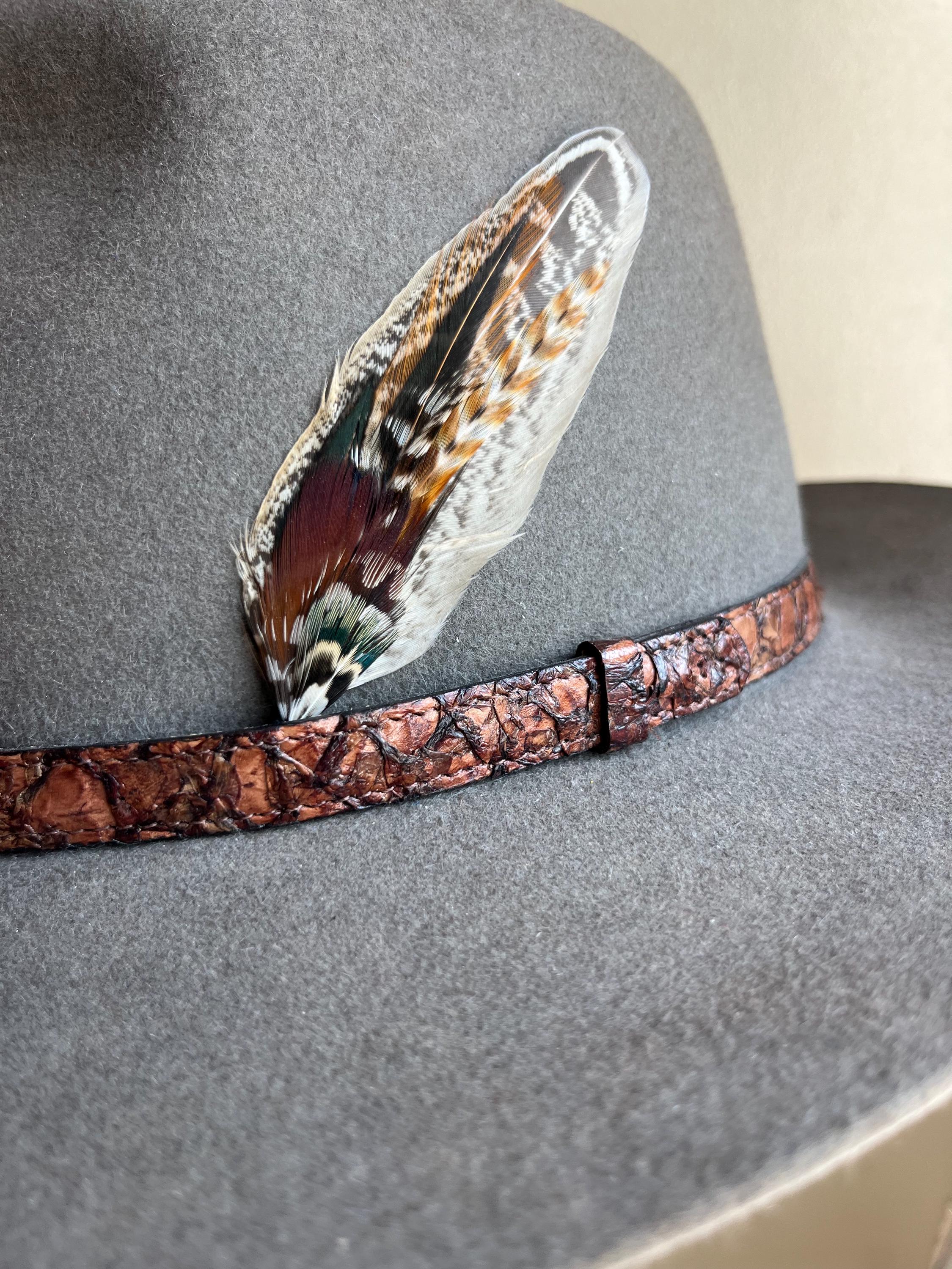 Vintage Peachfelt Grey Felt Hat Gold-Tone Horse Head Emblem + Pheasant Feather Vintage Pheasant Feather Bird Hat: Unusual Womens Bucket Hat  main image 3