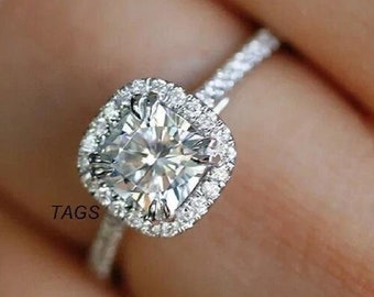 10K/14K/18K Solid Gold 2.00CT Cushion Cut Moissanite Engagement Ring VVS1 Moissanite Halo Bridal Wedding Ring for Women Promise Ring Gift