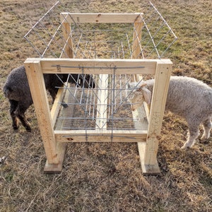 High Efficiency Sheep and Goat Hay Feeder Plans and Instructions image 1