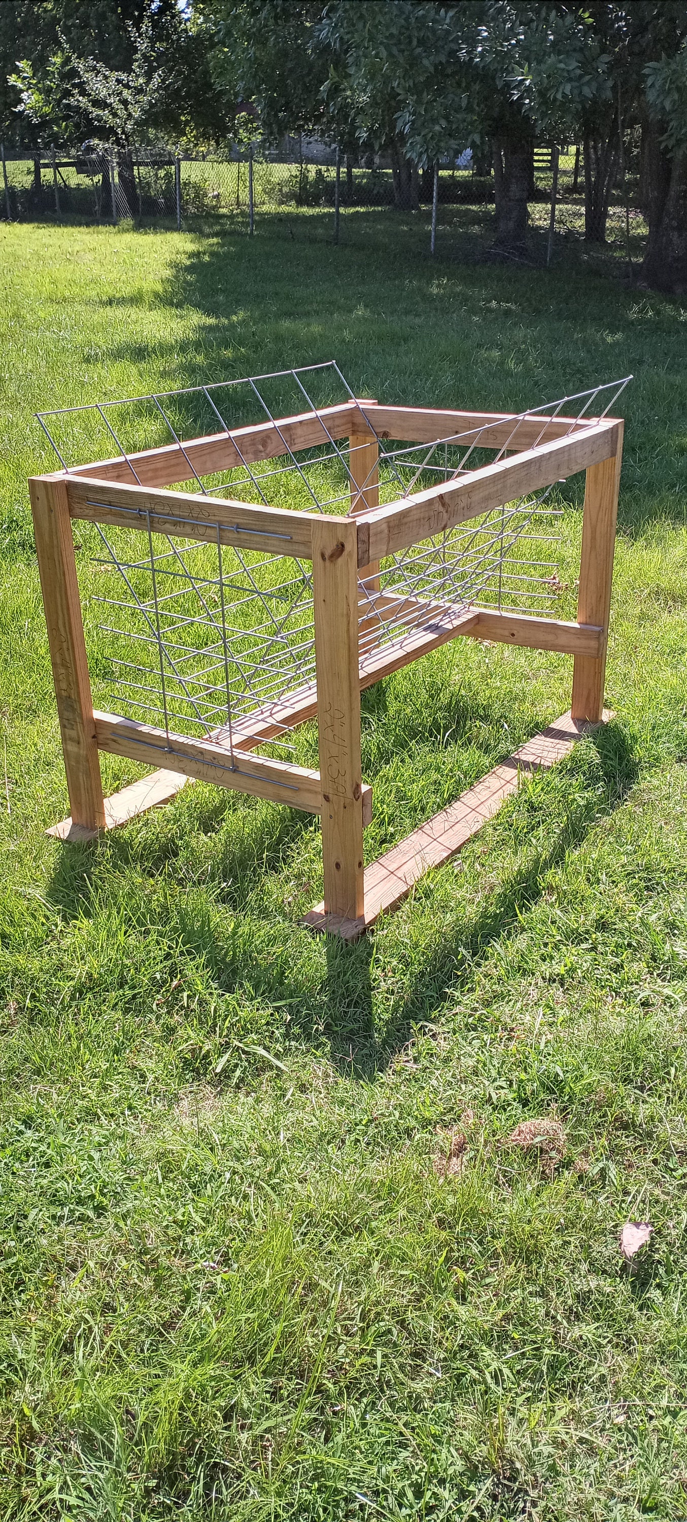 Simple DIY Hay Feeder for Sheep and Goats Etsy