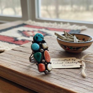 Robert Shakey Ring - Etsy