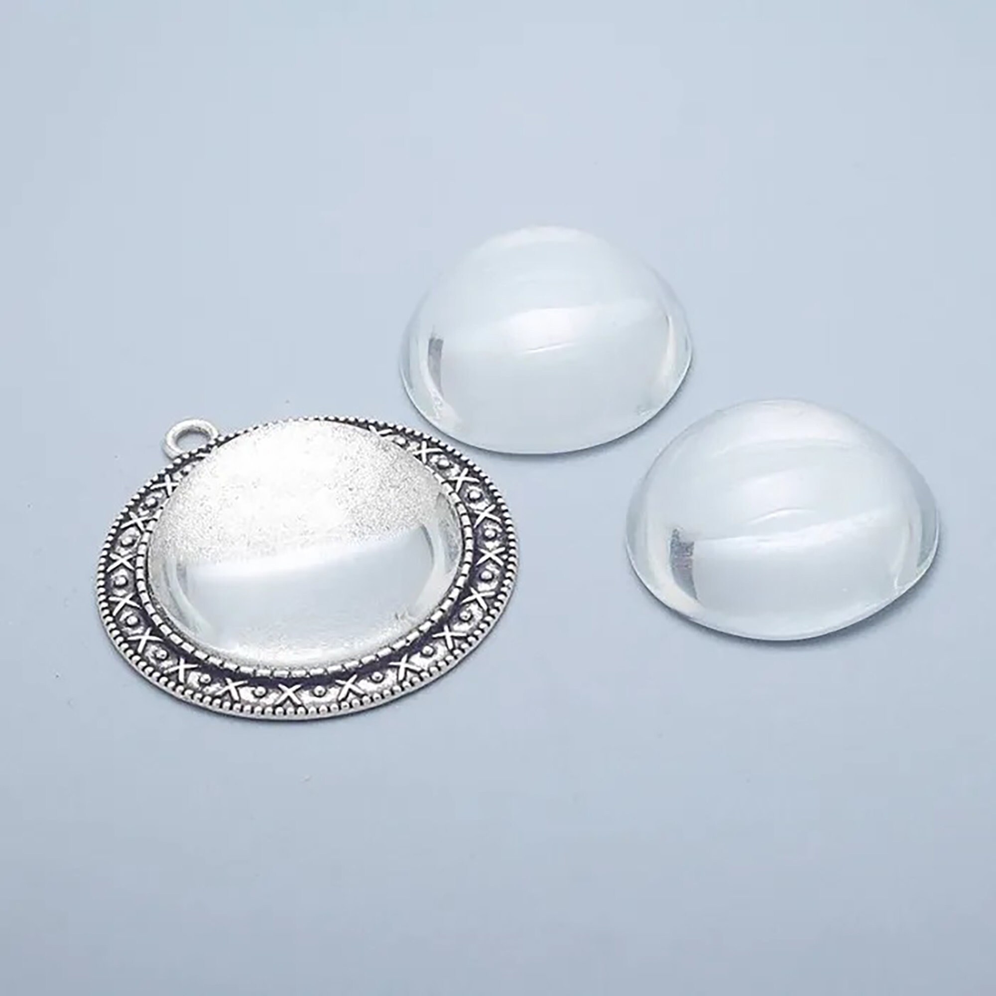 Magnifying ,Thick Round Clear Glass Cabochons Thicker Hand Crystal Clear Colorless Glass Thick transparent glass covers