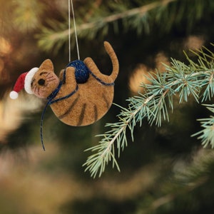 Needle Felt Cat, Felt Animal, Needle Felt Animal, Felt Cat Ornament, Felt Ornaments, Needle Felt, Cat Ornament image 1