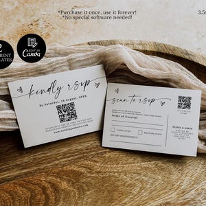 以下が含まれることがあります： 「kindly rsvp」と「scan to rsvp」の手書き文字が書かれた2枚のRSVPカード。カードは薄いグレーで、黒い文字とQRコードが印刷されています。カードのサイズは8.89 x 12.7 cmです。