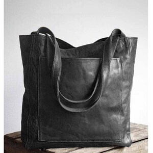 Women's PU Leather Tote Bag – Large Shoulder Bag, Zipper Closure, Multiple Pockets, Adjustable Strap, Office & Shopping Handbag