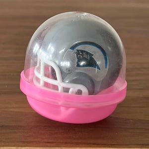 football bubble helmet Inflatable Tunnel MVP Visuals Show team spirit with an inflatable Inflateme football helmet Football - Football Helmets -