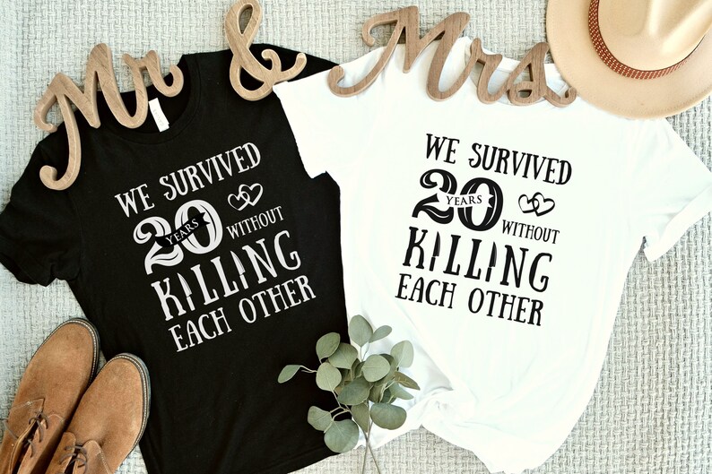 Funny 20th Wedding Anniversary Shirt 20 Years Together Gift for Wife Husband Couple Parents Bild 2