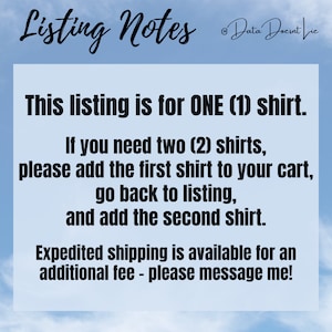 K&ouml;nnte beinhalten: Text auf blauem Hintergrund mit wei&szlig;en Wolken. Der Text lautet: "Listing Notes" und "Diese Anzeige ist f&uuml;r EIN (1) Shirt. Wenn Sie zwei (2) Shirts ben&ouml;tigen, f&uuml;gen Sie bitte das erste Shirt Ihrem Warenkorb hinzu, gehen Sie zur&uuml;ck zur Liste und f&uuml;gen Sie das zweite Shirt hinzu. Expressversand ist gegen eine zus&auml;tzliche Geb&uuml;hr m&ouml;glich - bitte kontaktieren Sie mich!"
