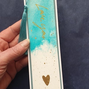 Handgemaltes original Aquarell-Lesezeichen mit Herz aus Blattgold – "Love you" - Türkis - 2/25