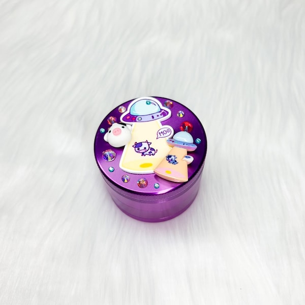 Cow Alien Abduction 4 Piece Grinder | Cute Grinder | Cute Purple Grinder | Girly Grinder | Alien Grinder | Cow Grinder | Girly Grinder |