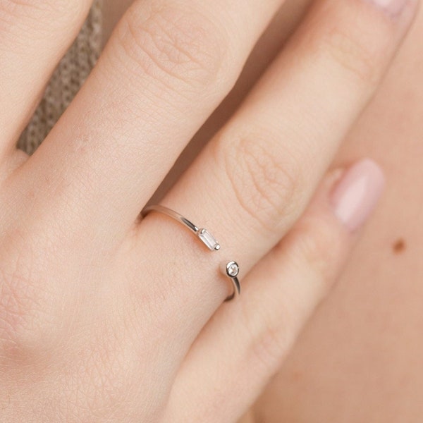 Baguette Diamant Ring • Zierlicher Manschettenring • Minimalistischer Offener Ring • Stapelring