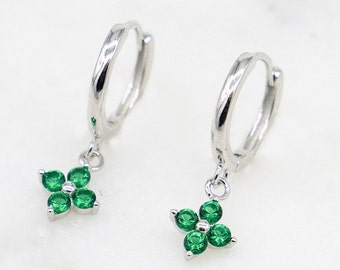 Emerald Flower Earrings - Dainty Flower Huggie Earrings - Gold Huggie Hoops - Minimalist Jewelry - Summer jewelry