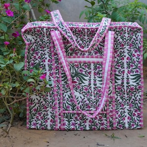Indian Handmade Quilted Tote Bag Pink Green Floral Cotton Shoulder Bag Block Print Kantha Travel Tote Boho Market Bag Reusable Shopping