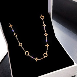 LOUIS VUITTON Four-Leaf Clover Necklace Clover Bracelet Gift Box Packaging