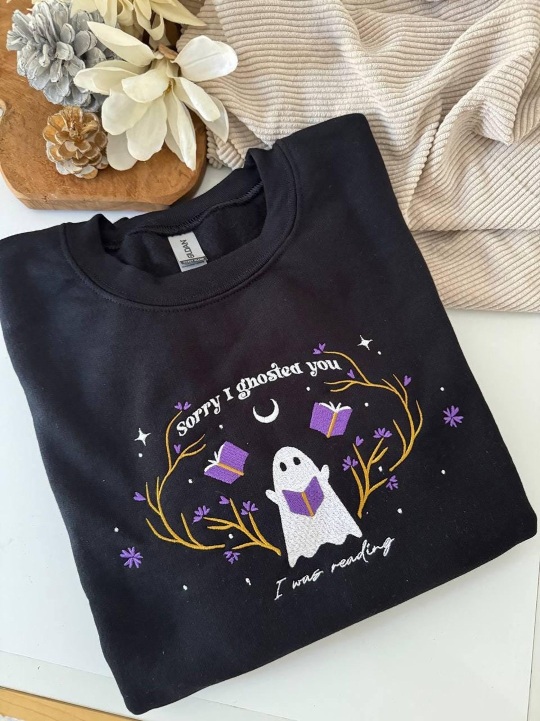 Sorry I Ghosted You - This Cute Ghost Loves to Read! - Halloween Ghost ...