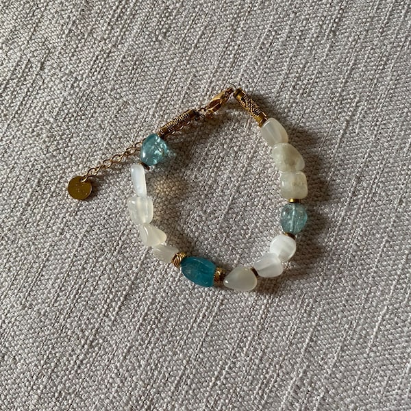 Bracelet en pierre de lune et apatite