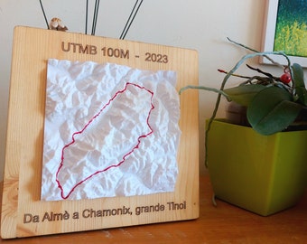 3D MAP. Your trek or trip in an original and unique 3D print! A surprising sculpture for an unforgettable gift.