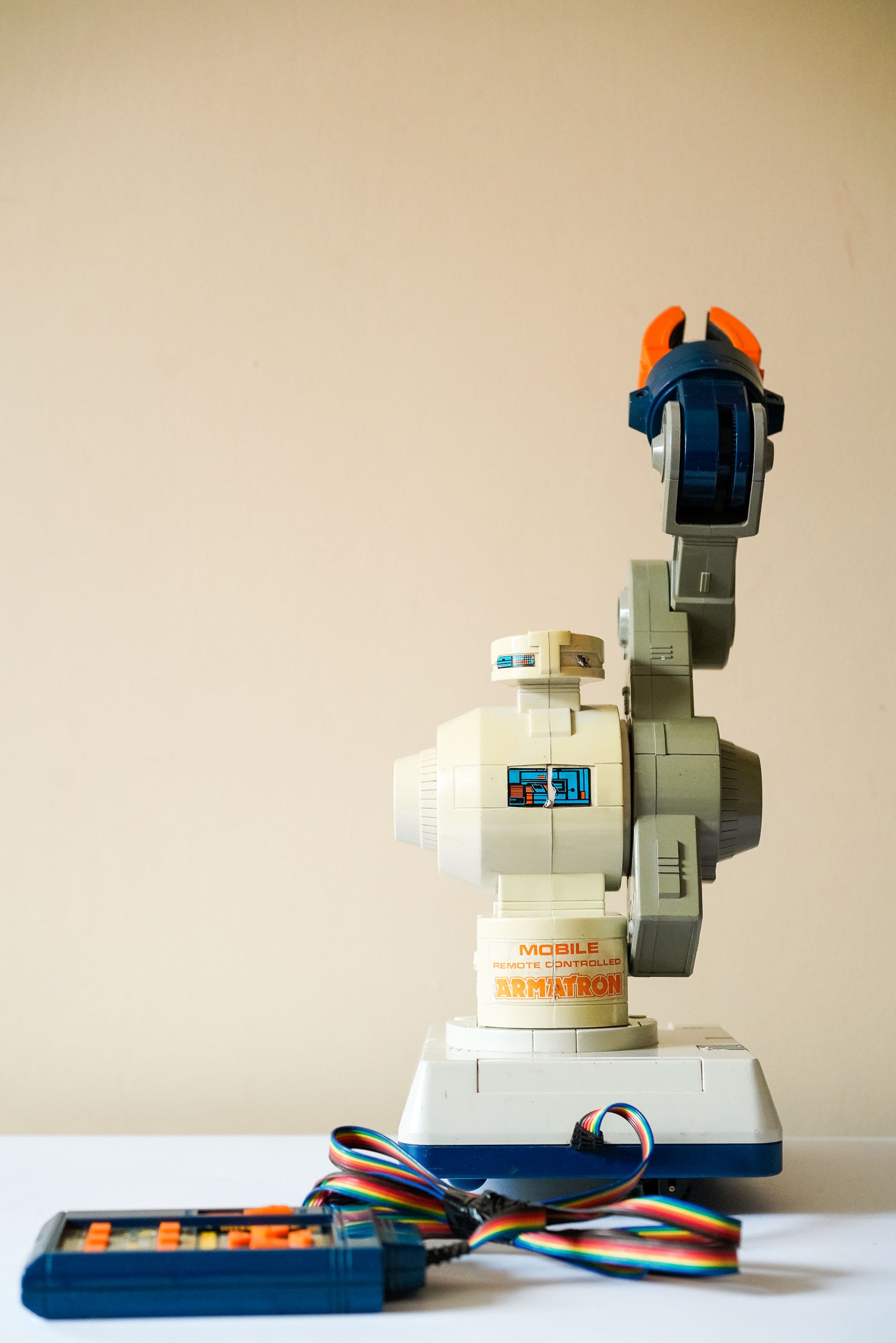 Armatron Radioshack 80s Mobile Vintage Robot With Arm Toy Etsy