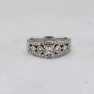 Vintage 14K White Gold Diamond Engagement Ring .70 cttw Sz 8