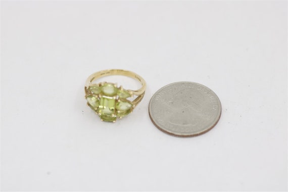 14K Vintage Yellow Gold Size 6.75 Peridot Cluster… - image 6