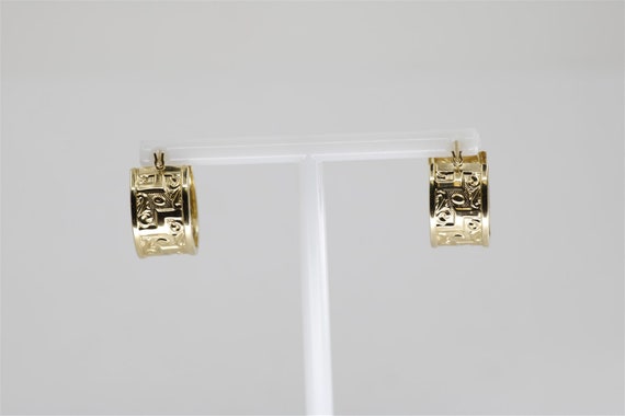 14K Yellow Gold Vintage 3/4 Inch Hoop Earrings - image 3