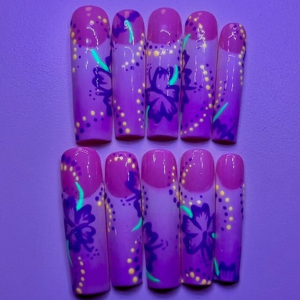Short Almond Press on Nails - Etsy