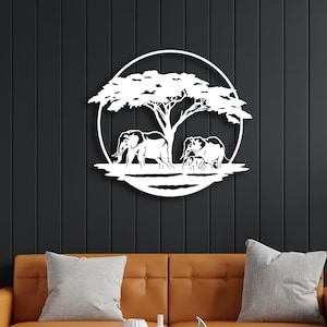 Arte della parete in metallo della famiglia degli elefanti con grande albero, decorazione della parete dell'elefante, regalo per gli amanti del safari, arte della parete degli animali, decorazioni della natura e della foresta
