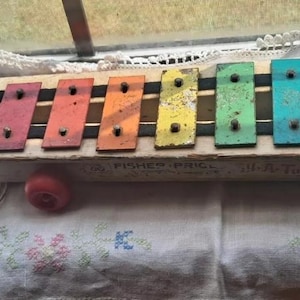 Fisher-Price Pull-a-Tune 870 Wood Metal Xylophone Toy Plays Music When Pull 1964