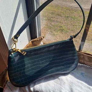 Caimán sintético verde oscuro JW Pei, hermoso herraje dorado de marca, 28 x 15 cm