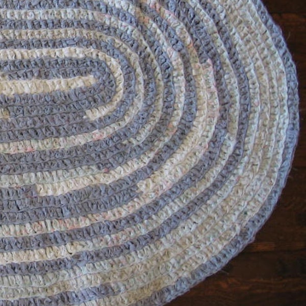 Handmade - Crochet -  Rag Rug / Lavender & Pastels   w/Lavender  border    27"  x  36"   Oval