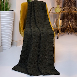 Irish Fisherman Aran Wool Throw Blanket – 100% Virgin Wool, Basket Stitch Knit, Cozy Celtic Heritage Gift