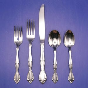 Oneida Cantata Stainless Steel Flatware – 5-Piece Place Setting or Individual Pieces
