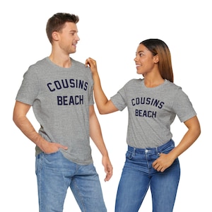 Cousins Beach T-shirt, TSITP, Conrad, Cousins Beach, katoenen T-shirtUnisex jersey T-shirt met korte mouw, Episode 7 Beach-T-shirt