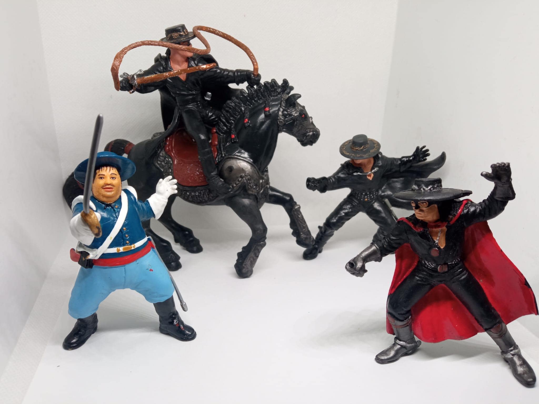 Cavallo Zorro E Tornado Giocattolo Figura Tornado El Caballo Del