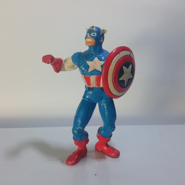 Simpática Figura de colección de El CAPITÁN AMÉRICA , años 80s , de Comics Spain.