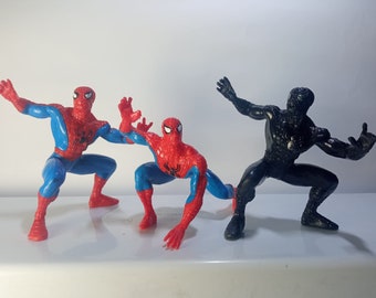 3 Jolies figurines de collection SPIDERMAN de Yolanda de 1996.