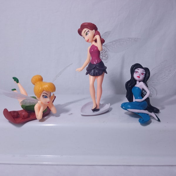 3 Nice collectible figures of CAMPANILLA and FRIENDS.