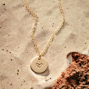 Adorable collier pendentif coeur gravé en vermeil, argent sterling plaqué or 18 carats
