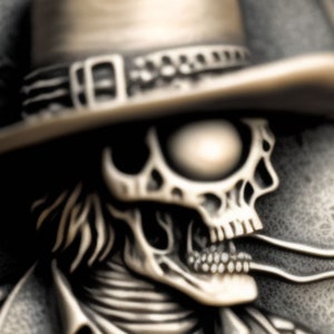 Könnte beinhalten: Ein detaillierter silberner Schädel, der einen Cowboyhut trägt. Der Schädel hat eine große Augenhöhle und eine detaillierte Kinnlinie.
