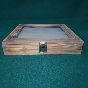 10x10 Display / Erinnerungstasche