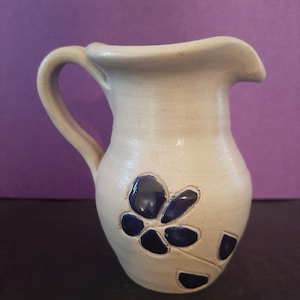 Williamsburg Pottery Small Pitcher Made in Virginia, Small Colonial Williamsburg Pitcher Five Petal Blue Flower